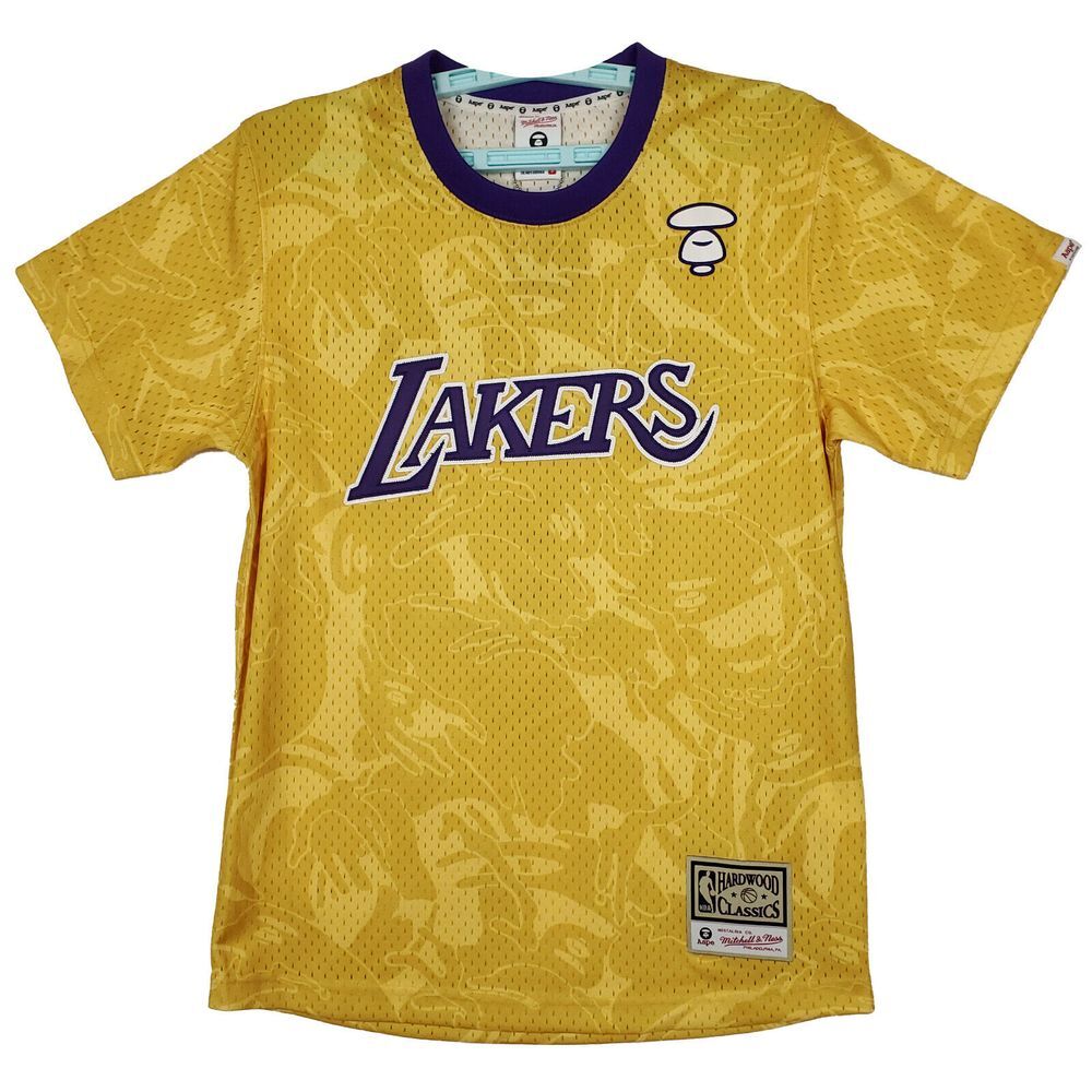 Aape by BAPE LA Lakers Mitchell & Ness‎ Small Jersey Shirt Yellow Purple NWT